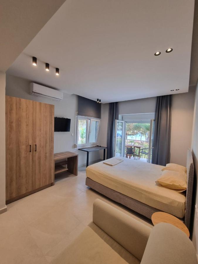 Estrella Rooms Nea Kallikrateia 외부 사진