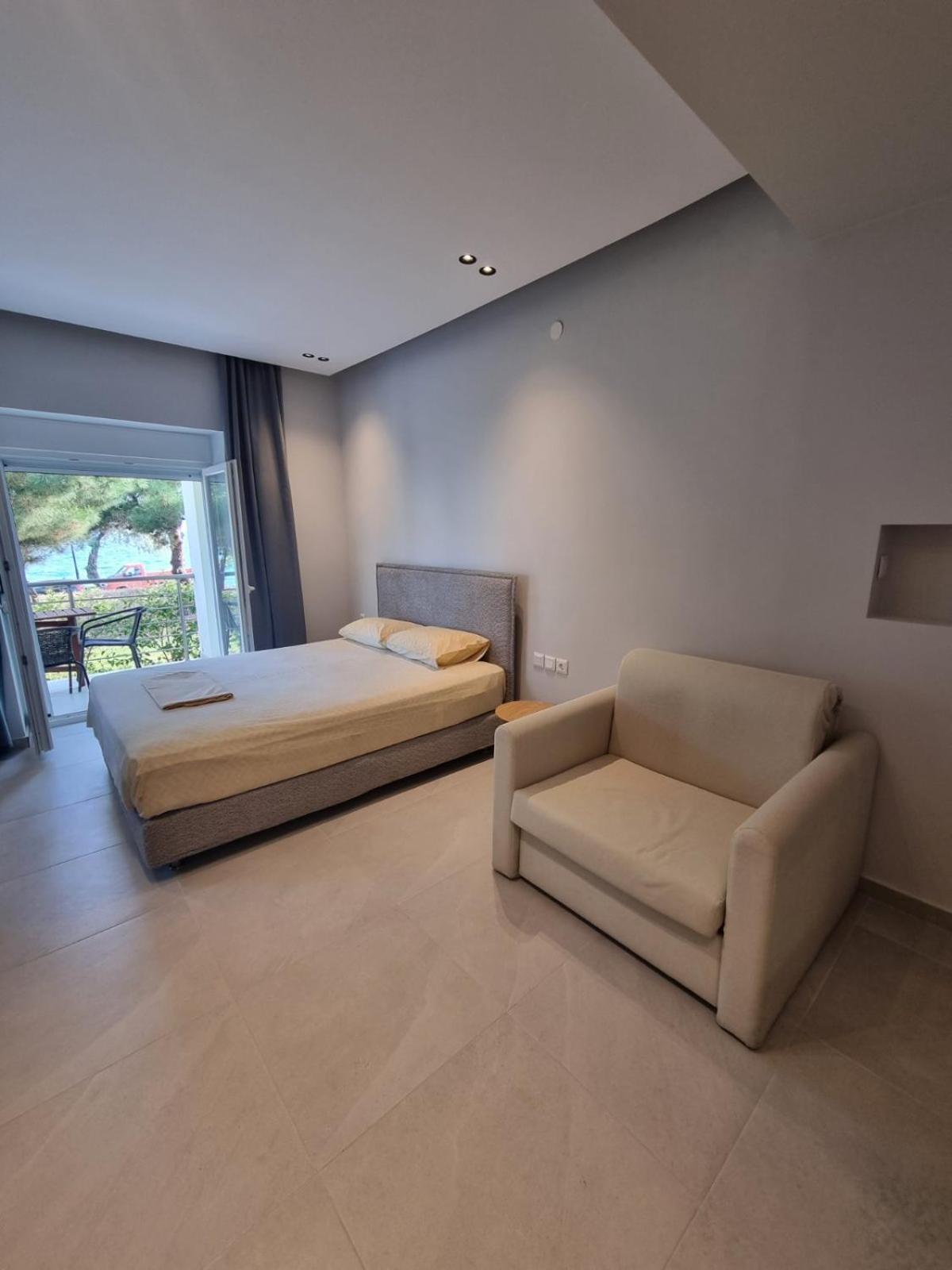 Estrella Rooms Nea Kallikrateia 객실 사진